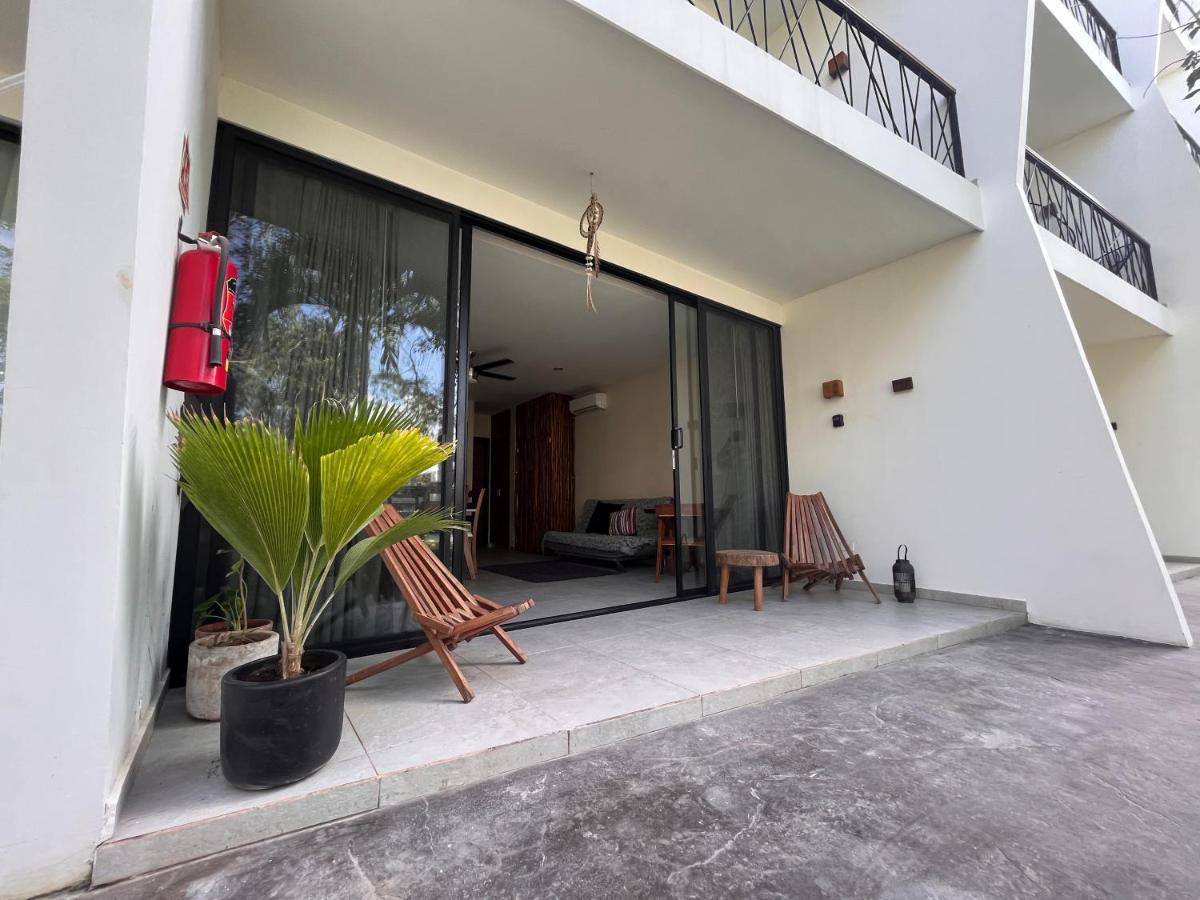 Condo Jungle Apartment & Private Patio Τουλούμ Εξωτερικό φωτογραφία